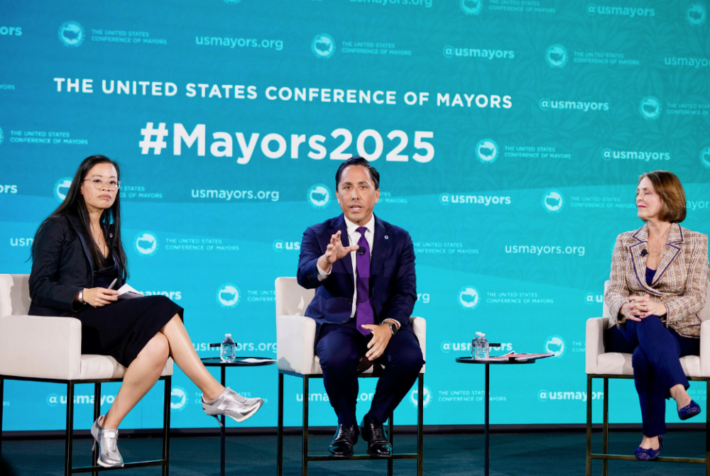 mayor gloria uscm
