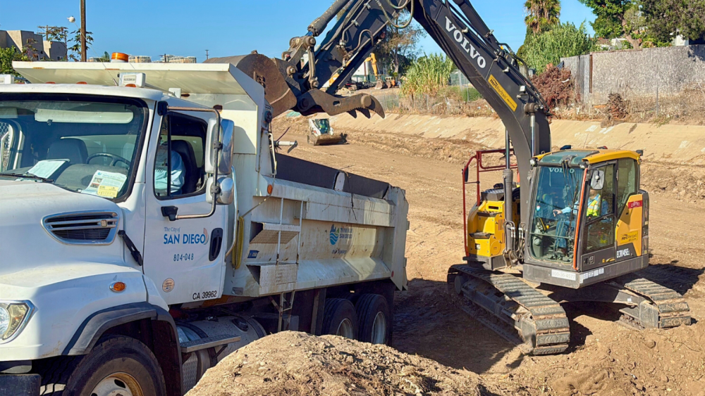 Stormwater vehicle