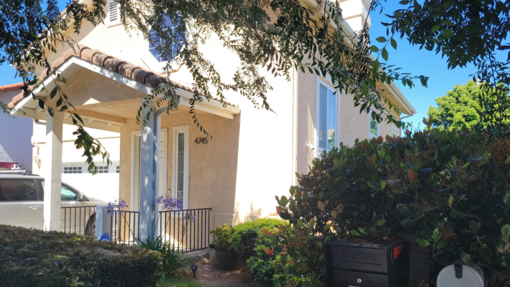 Photo of illegal short term rental house