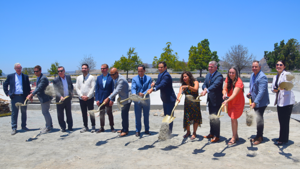 Groundbreaking at Navajo Apts